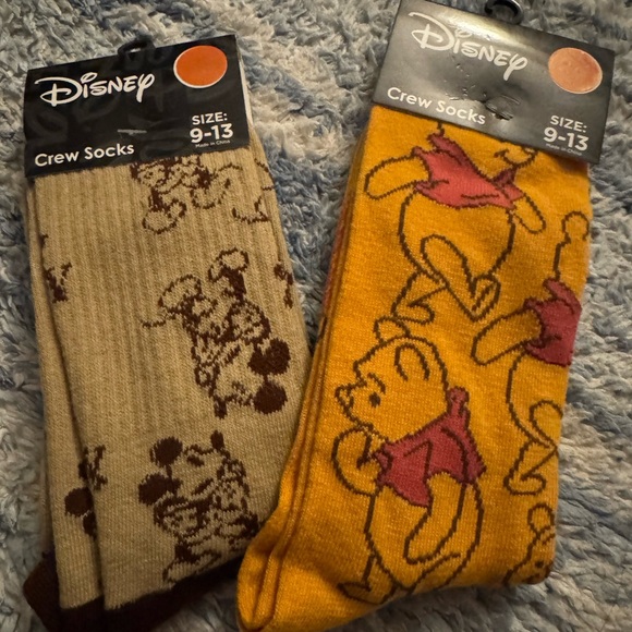 NWT 2 pairs of Disney Crew Socks - Picture 1 of 2